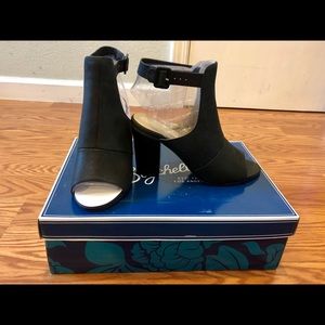 Seychelles Black Leather Peep Toe Bootie